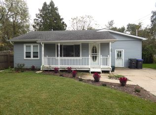 10721 W Woodland Ave, Beach Park, IL