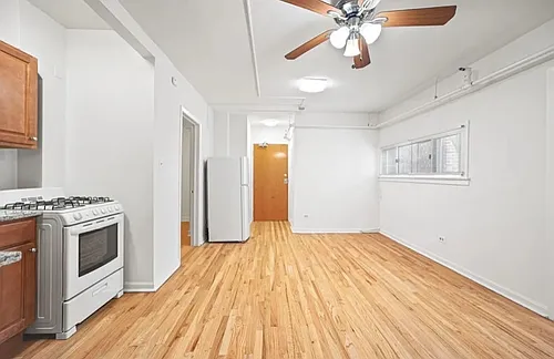 1637 Orrington Ave #203 Photo 1 1637 Orrington Ave #203 Photo 1