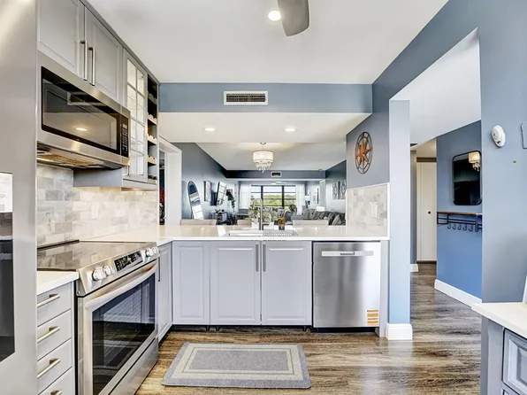 6097 Balboa Circle #406, Boca Raton, FL 33433