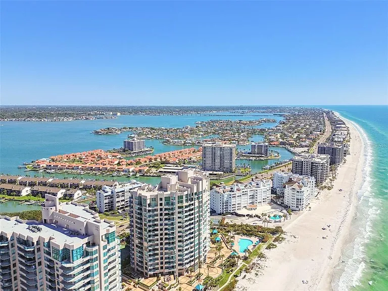 1560 Gulf Blvd #306 — Photo 76