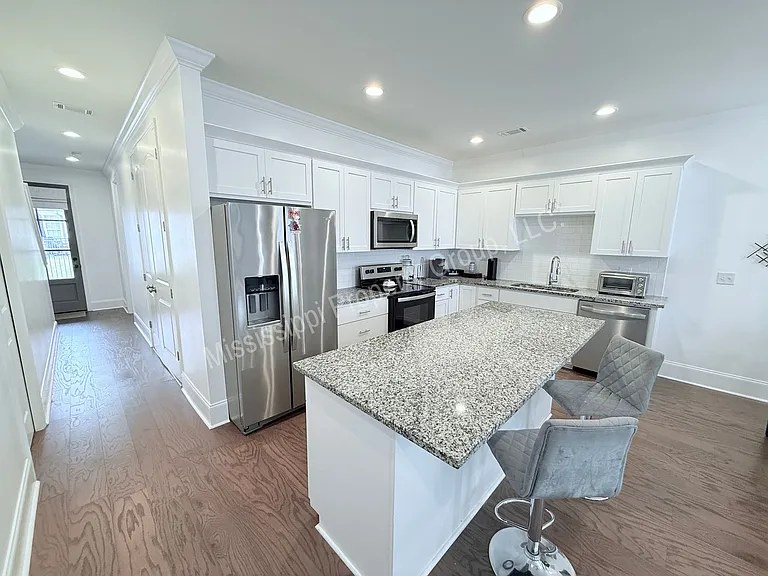 102 Farm View Dr #1306 — Photo 5