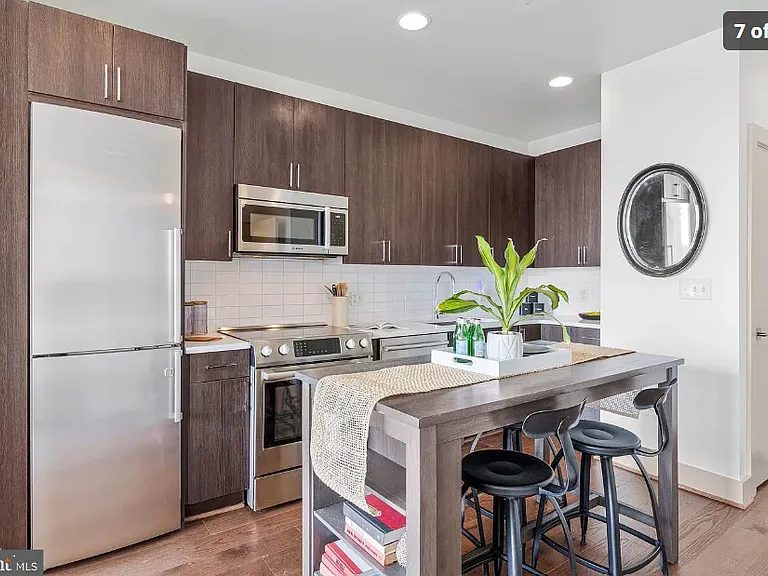 1500 Pennsylvania Ave SE #407 — Photo 8