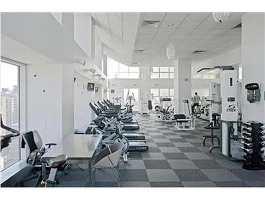 Rented by Douglas Elliman | media 38