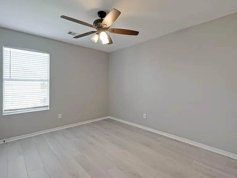 5011 Redwing Brook Trl — Photo 12