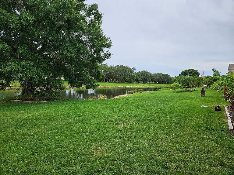 552 Calamondin Way SW — Photo 13