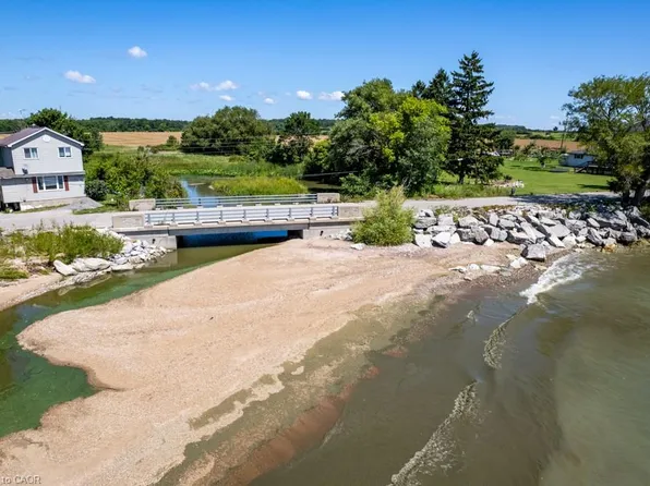 1407 Lakeshore Rd, Haldimand County, ON N0A 1P0