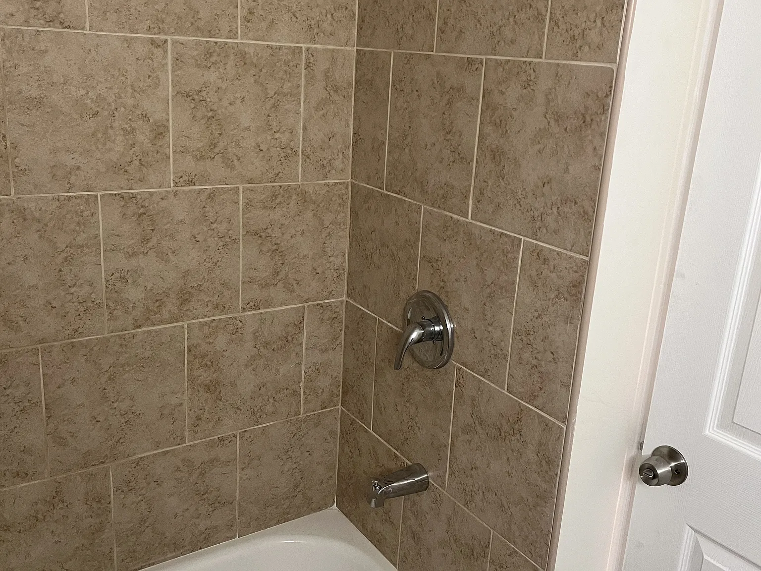 2 bed, 986 sqft, $1,250 — Photo 4
