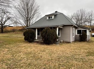 5051 Skydusky Rd, Bland, VA 24315