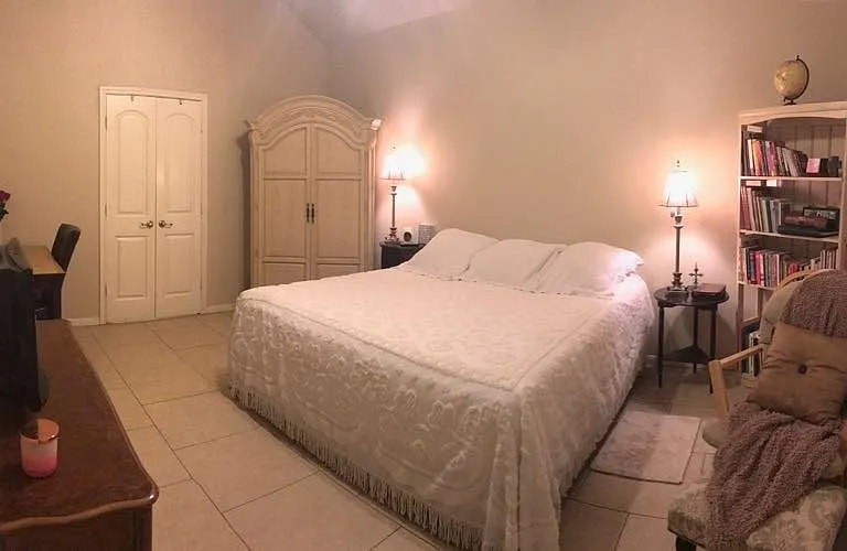 7208 Valentine Ln — Photo 4