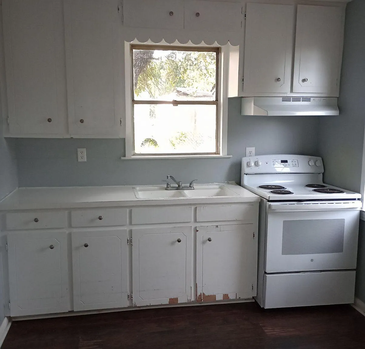 2 bed, 550 sqft, $600 — Photo 1