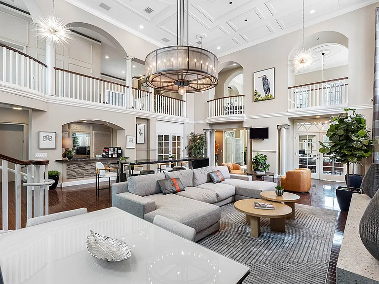 The Charleston — Photo 15