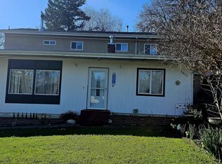 1852 NW Dogwood St, Roseburg, OR