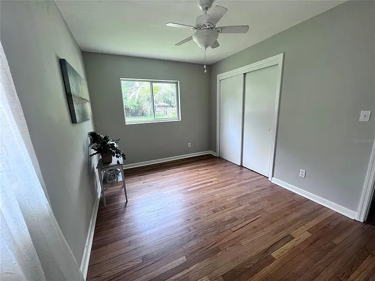 3857 W University Ave — Photo 4