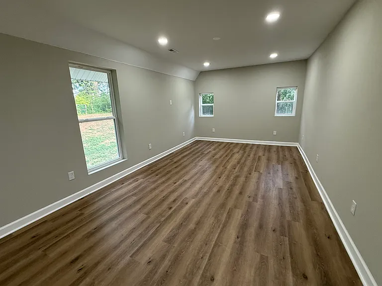 6008 Hedgerow Cir — Photo 13