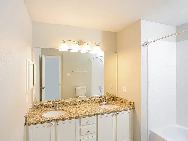 8639 Sunny Oaks — Photo 11