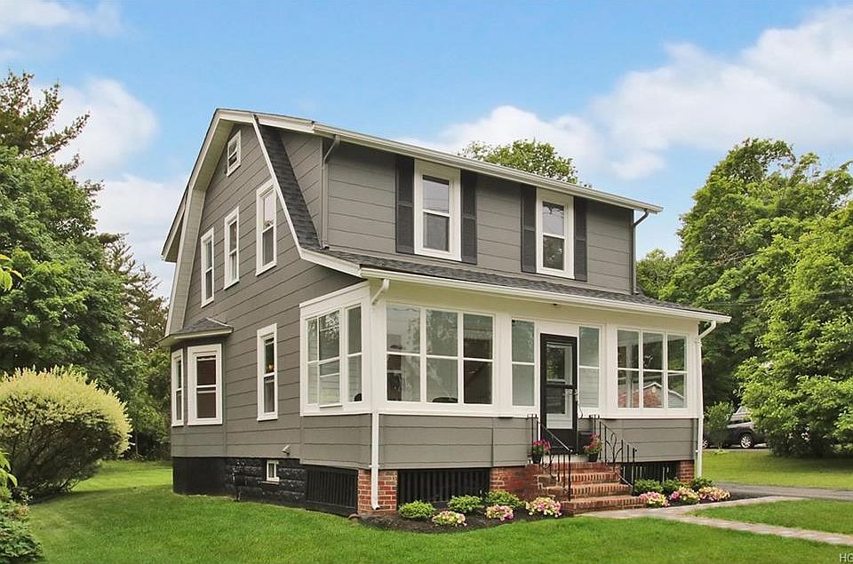 1st image of 131 Castle Heights Ave