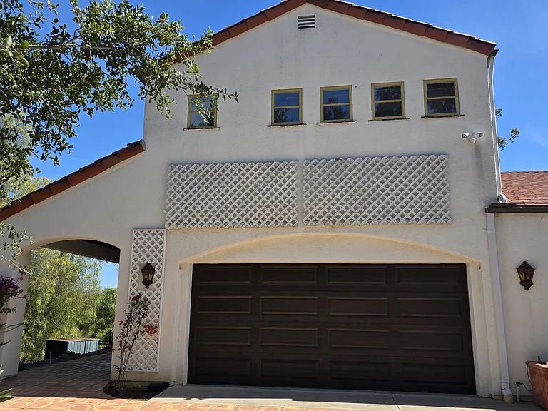 2740 Mountain View Dr #A — Photo 1