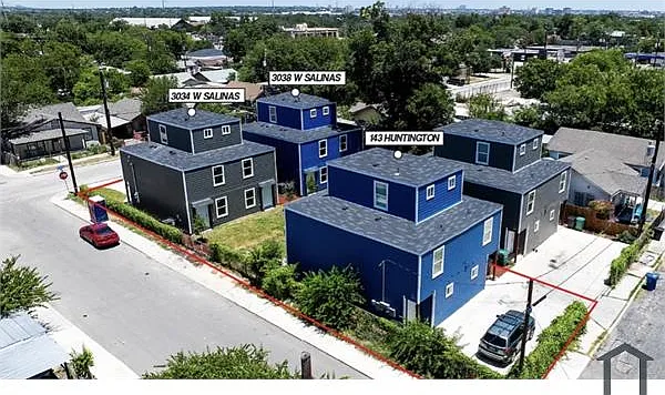 3 bed, $1,425 — Photo 2