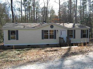 740 Red Oak Dr, Tamassee, SC 29686