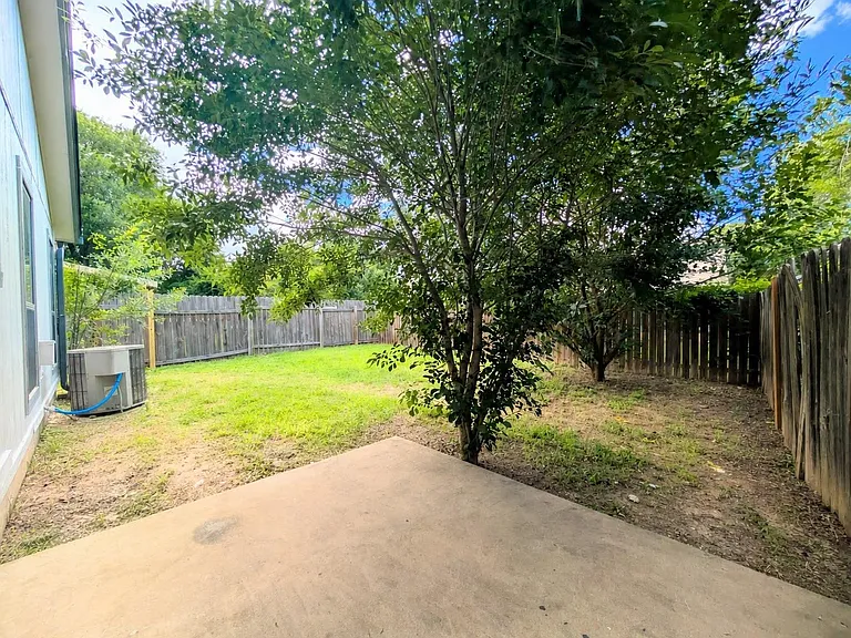 2036 Redwing Way — Photo 18