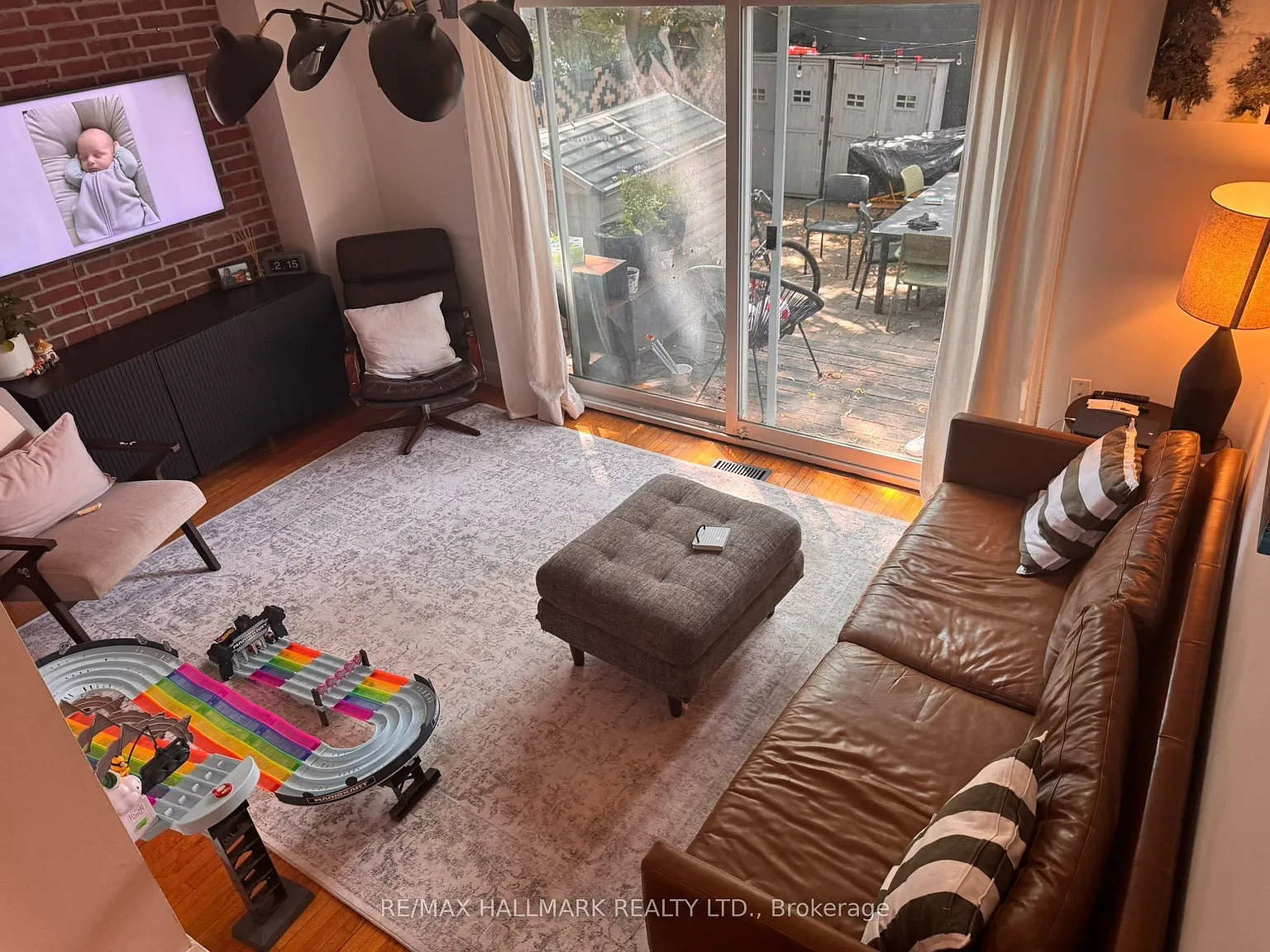 5 bed, $4,400 — Photo 2