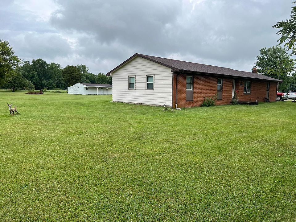 2nd image of 8227 Post Rd