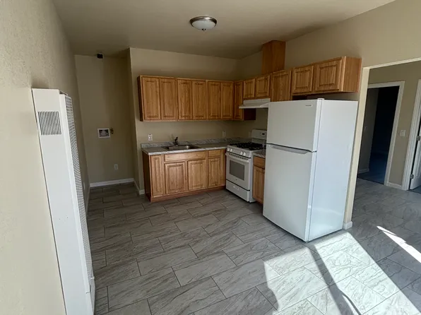 1243 Hawaii Pl #3, Salinas, CA 93905