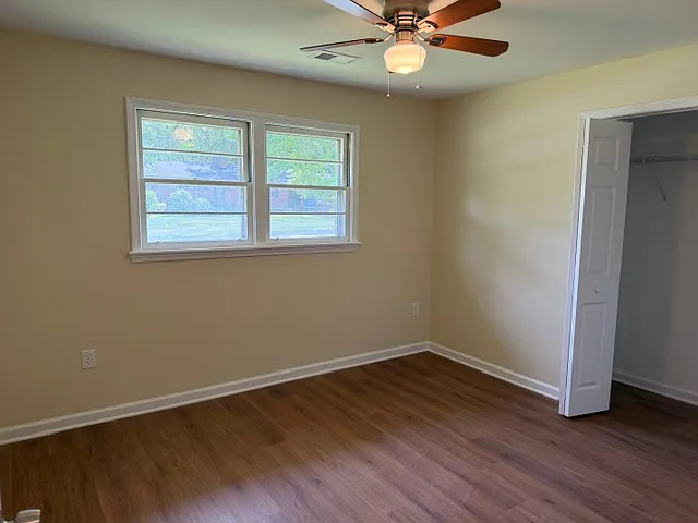 24 Lisa Dr — Photo 12