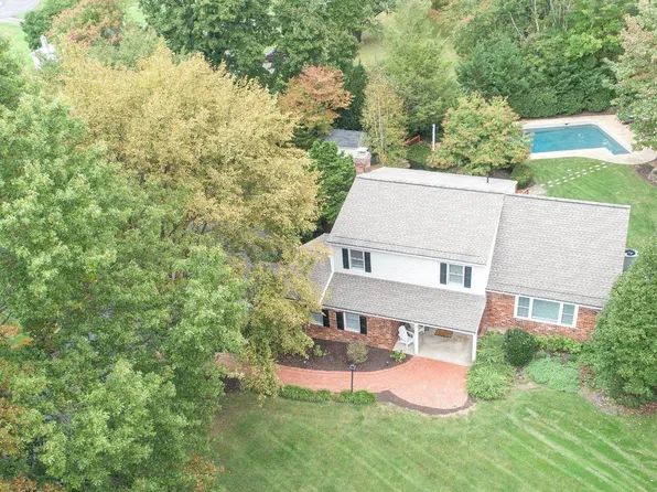 4495 Foothill Dr, Doylestown, PA 18902