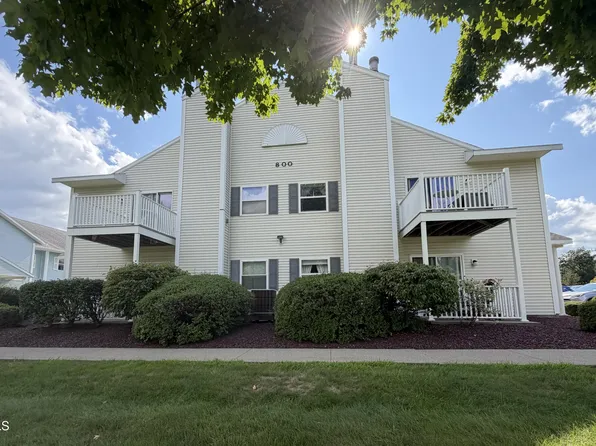 801 Cambridge Manor Drive, Scotia, NY 12302