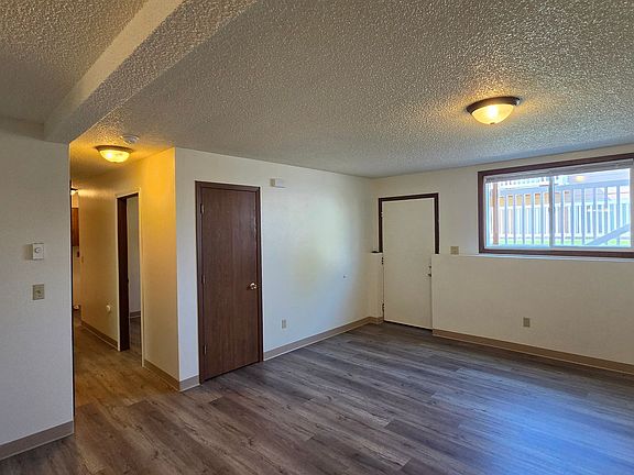 4th image of 2310-2320 Livingston Ave #2318-2