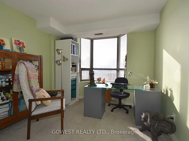 432 Main St E #1104 — Photo 16