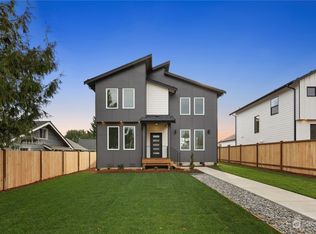 1024 E 53rd St, Tacoma, WA