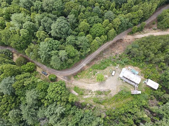 5th image of 2668 Reedy Branch Rd