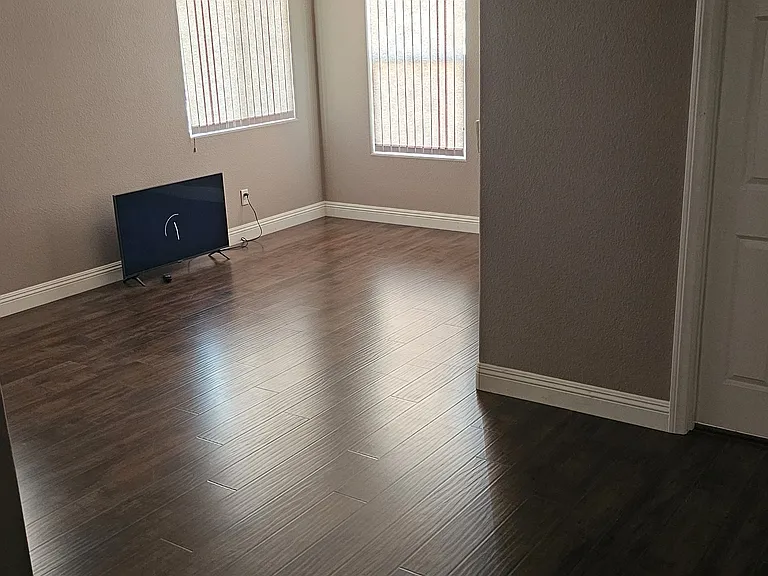 11077 Village Crest Ln — Photo 24