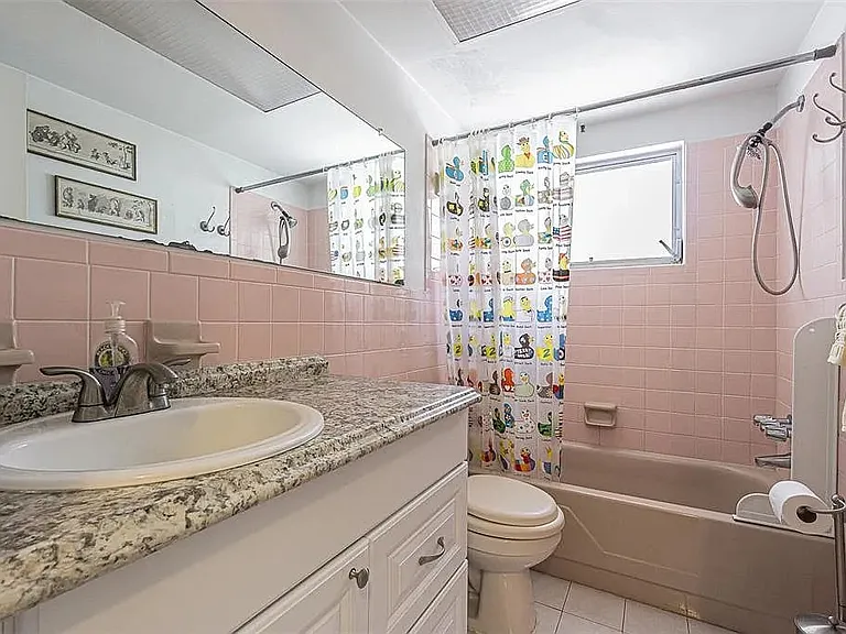 5113 Moog Rd — Photo 11