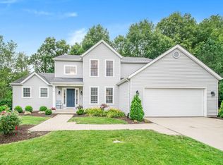 18425 Brussels Dr, South Bend, IN 46637