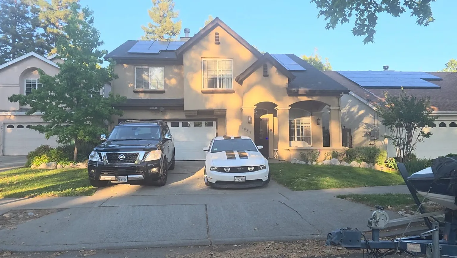 1487 Heritage Oak Dr — Photo 1