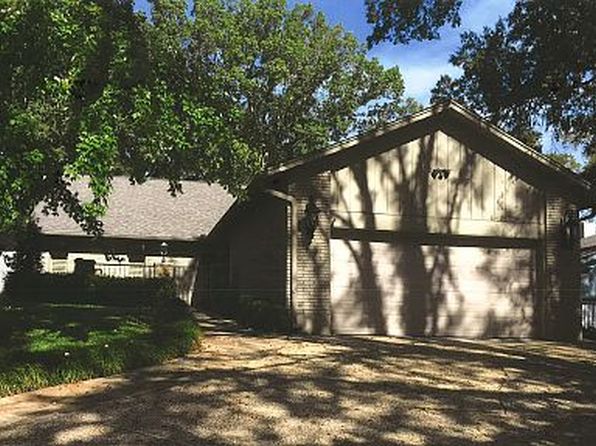 1828 Willow Point Dr