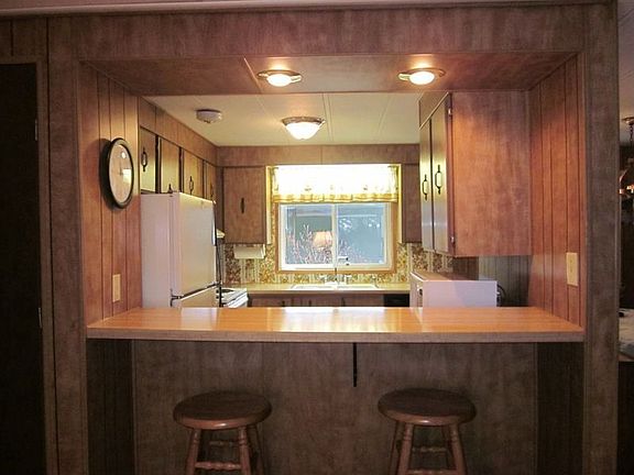4th image of 5900 64th St NE Unit 86