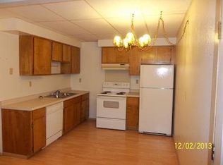 167 5th St SE APT 3, Dickinson, ND 58601