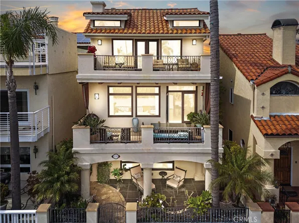 159 Angelo Walk, Long Beach, CA 90803