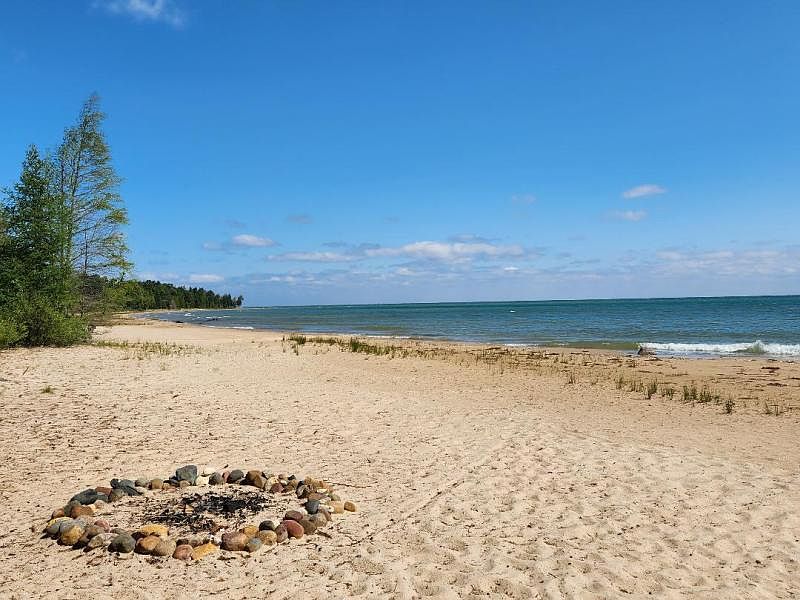 4616 N Lake Shore Dr, Black River, MI 48721 MLS 080230031 Zillow