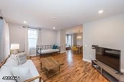27 Center St #1 — Photo 4