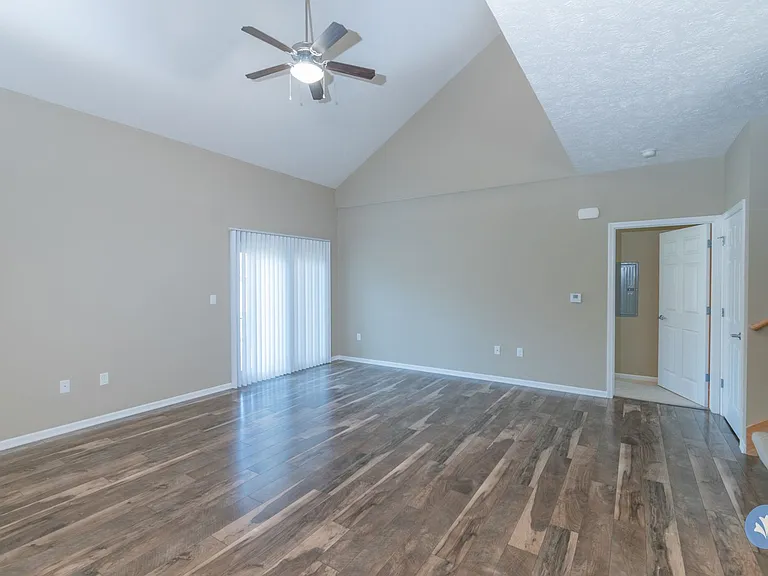 3020 S 72nd St — Photo 14