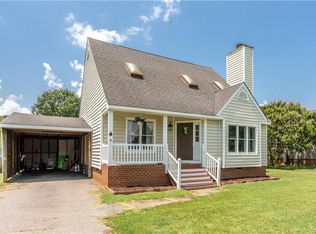 9512 Ladue Rd, North Chesterfield, VA 23237