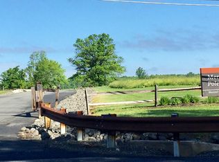 3 Tall Timbers Dr, Princeton, NJ 08540