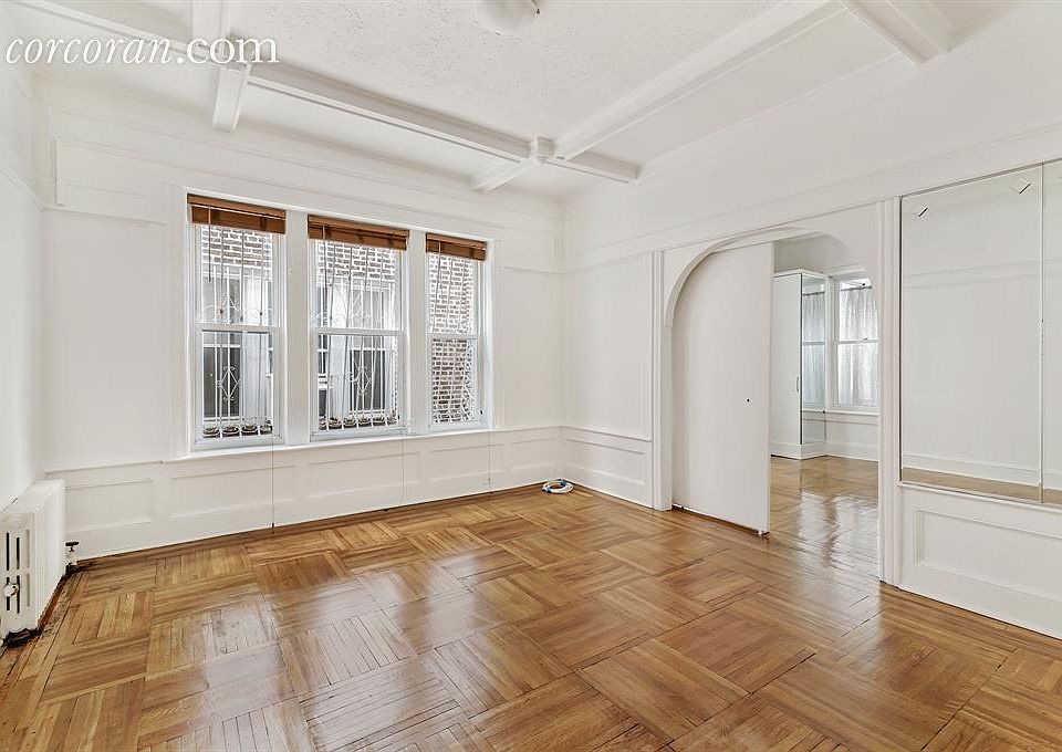 1st image of 744 E 4th St #1