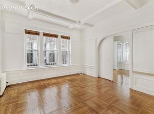 744 E 4th St #1, Brooklyn, NY 11218