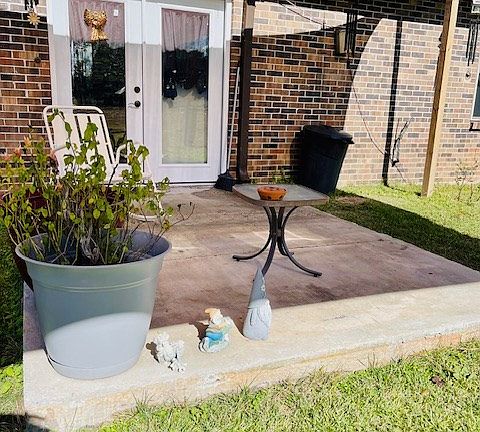 5th image of 28 Saw Rd